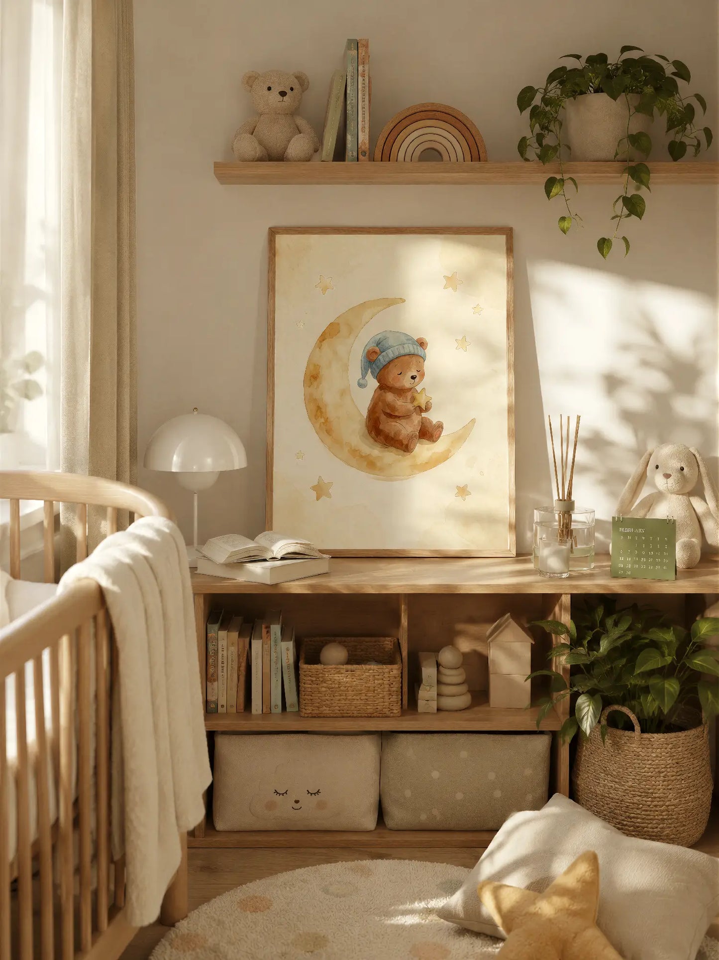 Ourson endormi sur la lune — Affiche scandinave à l’aquarelle pour chambre d’enfant